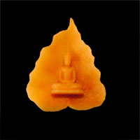 Gorgeously Sacred Thai Buddha Backed on Bodhi Leaf