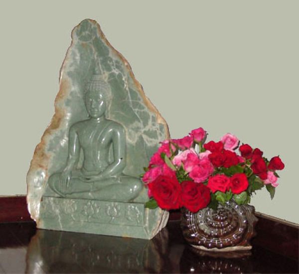 Impressively Beautiful Large-Decor Sukhothai Buddha With  "Earth  Witness" Mudra