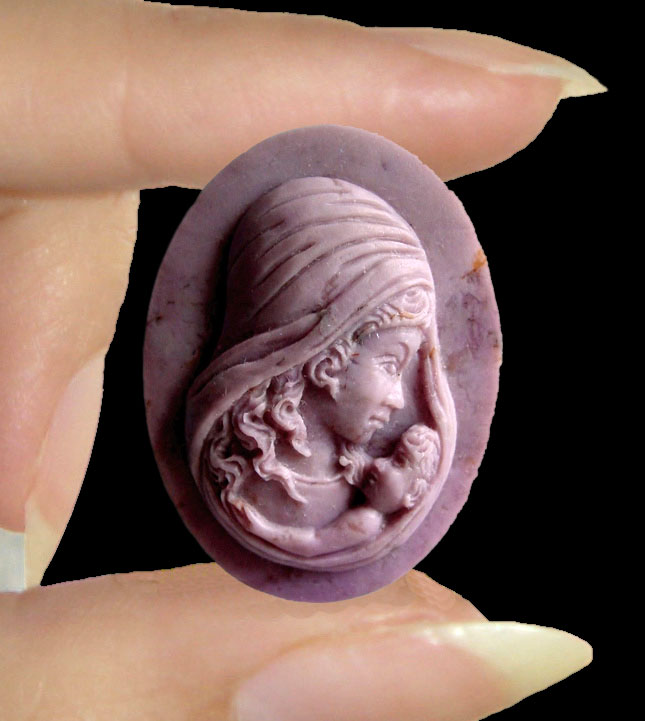 Sacred Virgin Mary Holding Jesus Cameo